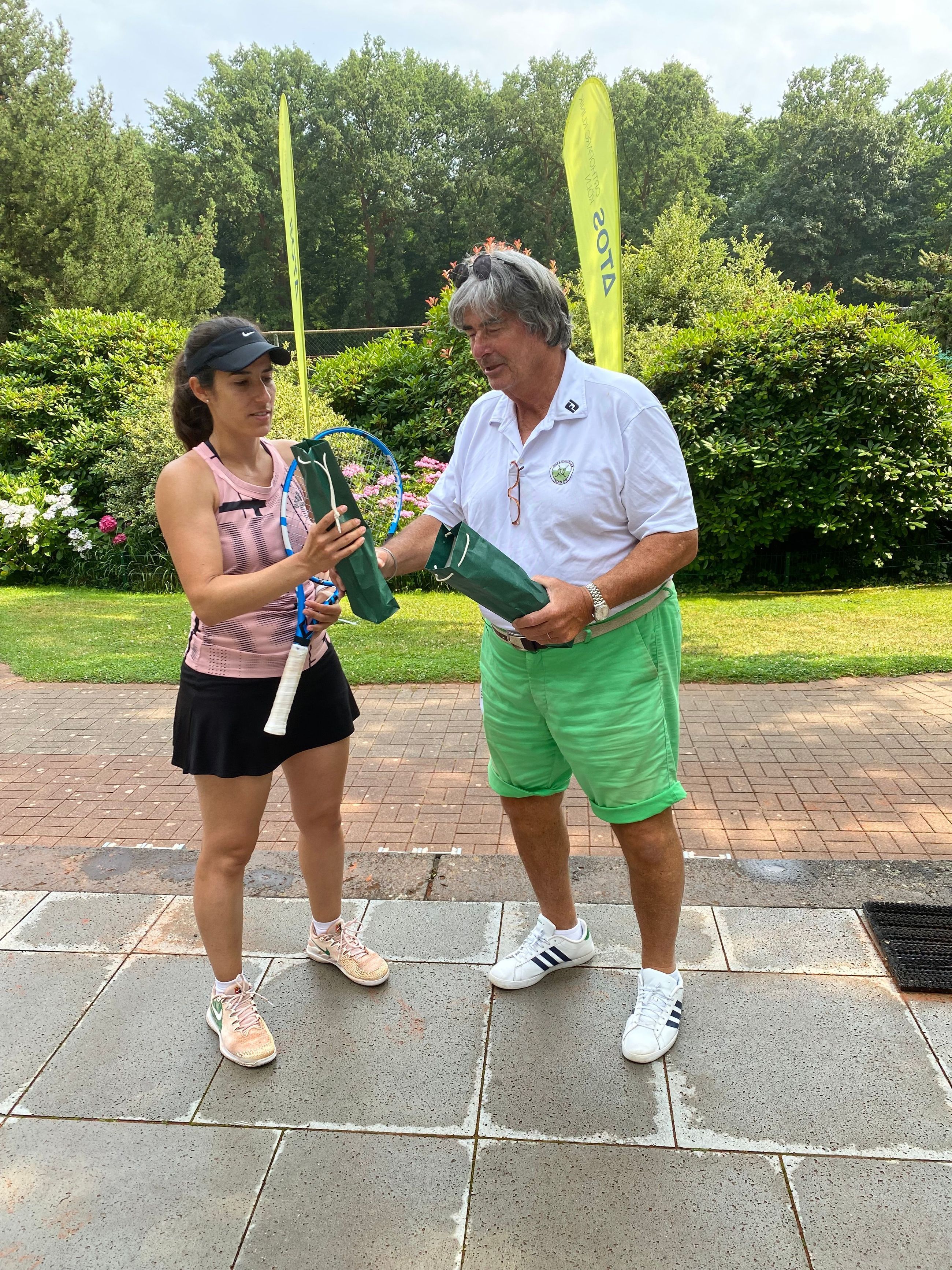 Mona Blauen bei der Tenniswoche 2022